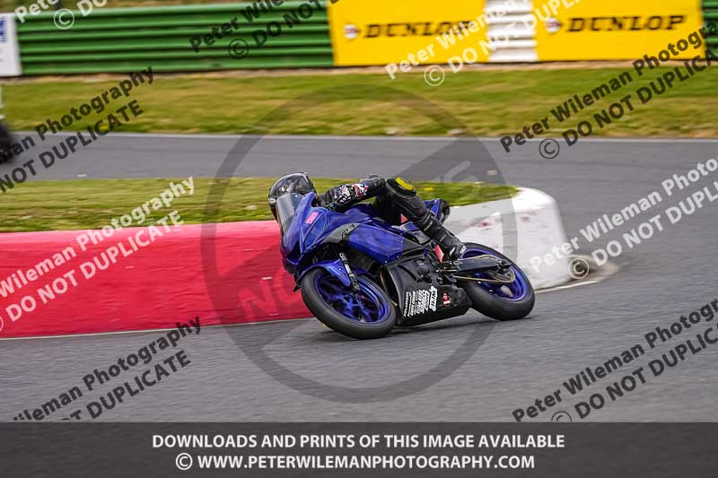 enduro digital images;event digital images;eventdigitalimages;mallory park;mallory park photographs;mallory park trackday;mallory park trackday photographs;no limits trackdays;peter wileman photography;racing digital images;trackday digital images;trackday photos